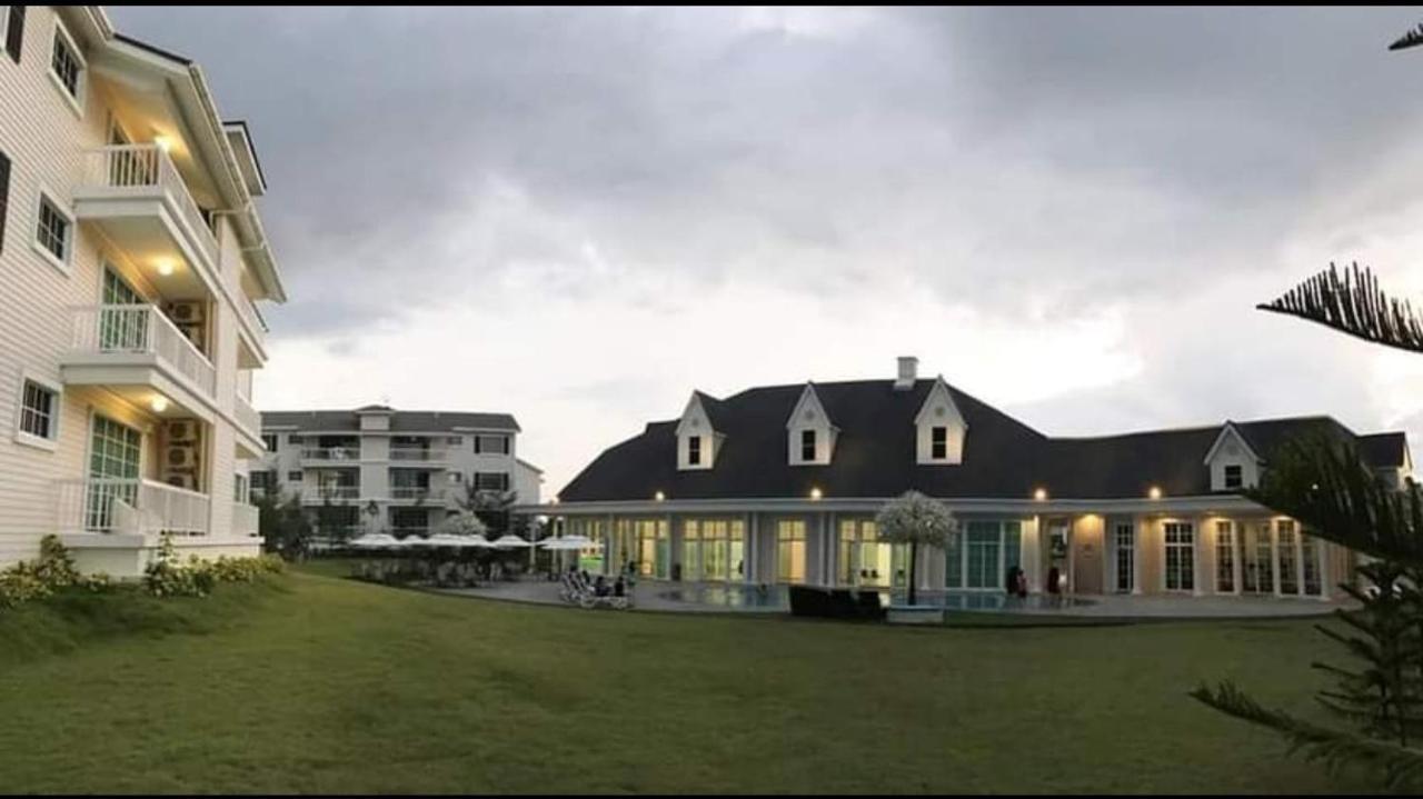 Home Feel-Hibiscus Suites Kampar Extérieur photo