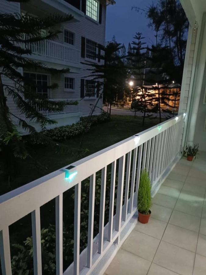 Home Feel-Hibiscus Suites Kampar Extérieur photo