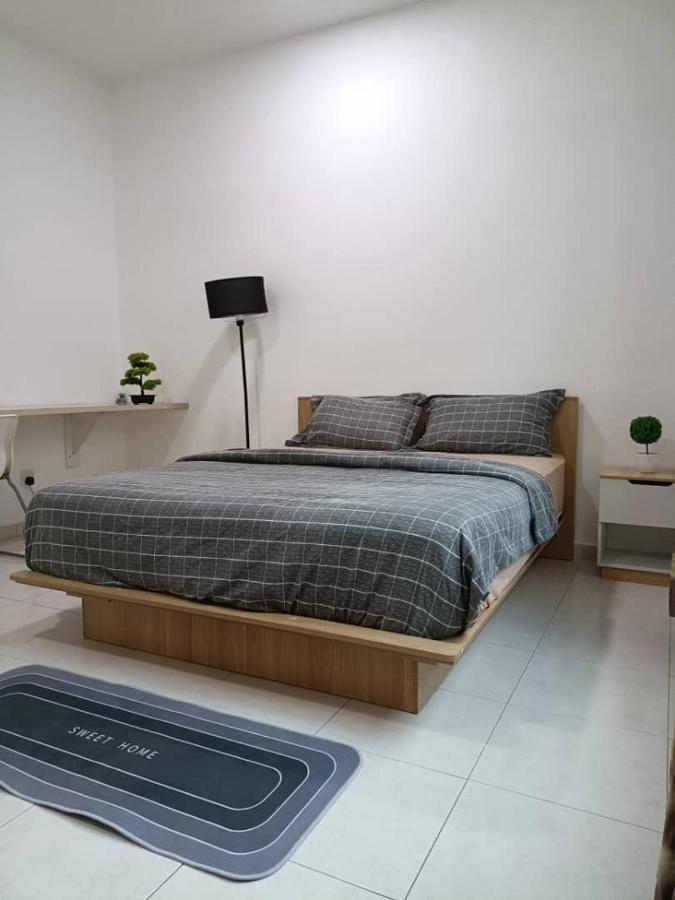 Home Feel-Hibiscus Suites Kampar Extérieur photo