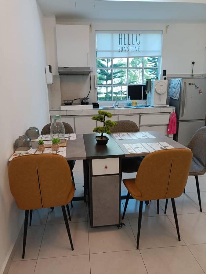 Home Feel-Hibiscus Suites Kampar Extérieur photo